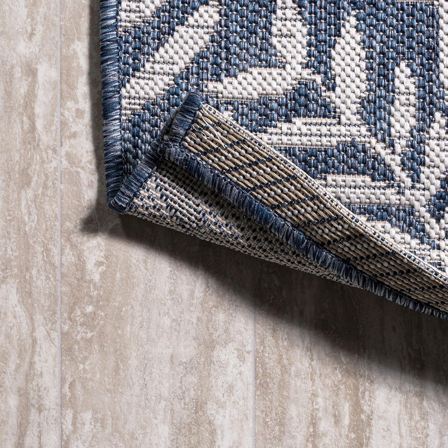JONATHAN Y Palm Frond Indoor Outdoor Area Rug 8X10 Navy/Ivory, Nevis for Backyard, Patio, Porch, Easy-Cleaning, High Traffic, Pet-Friendly, Non-Shedding (SMB119B-8) - Image 4