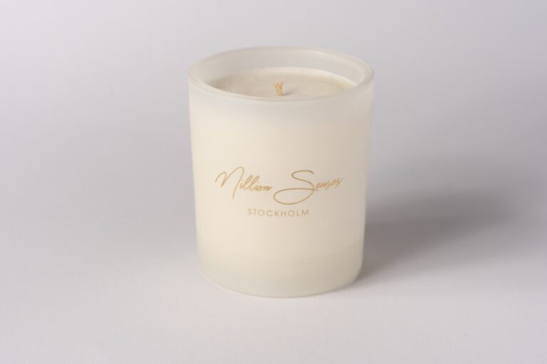 10 Must-Have Items for a Cozy Home Atmosphere