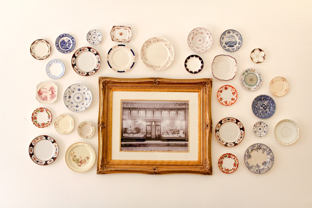How to Choose the Perfect Wall Art for Your Room How to Choose the Perfect Wall Art for Your Room